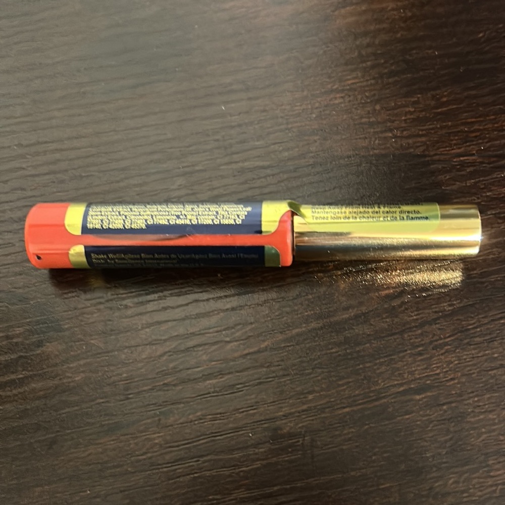 LipSense Razzberry - Picture 3 of 5